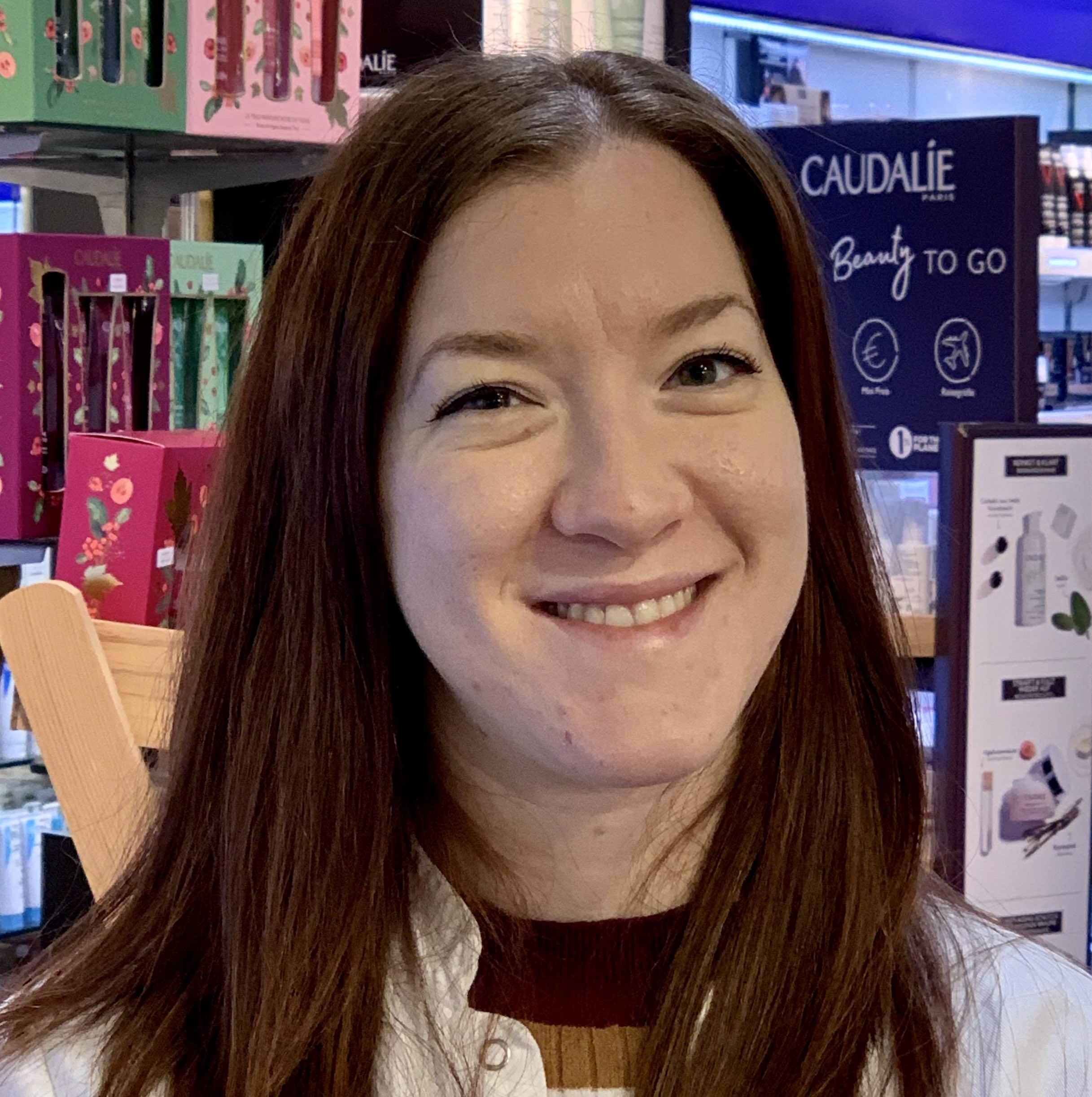 Milica Kuzmanovic, Apothekerin